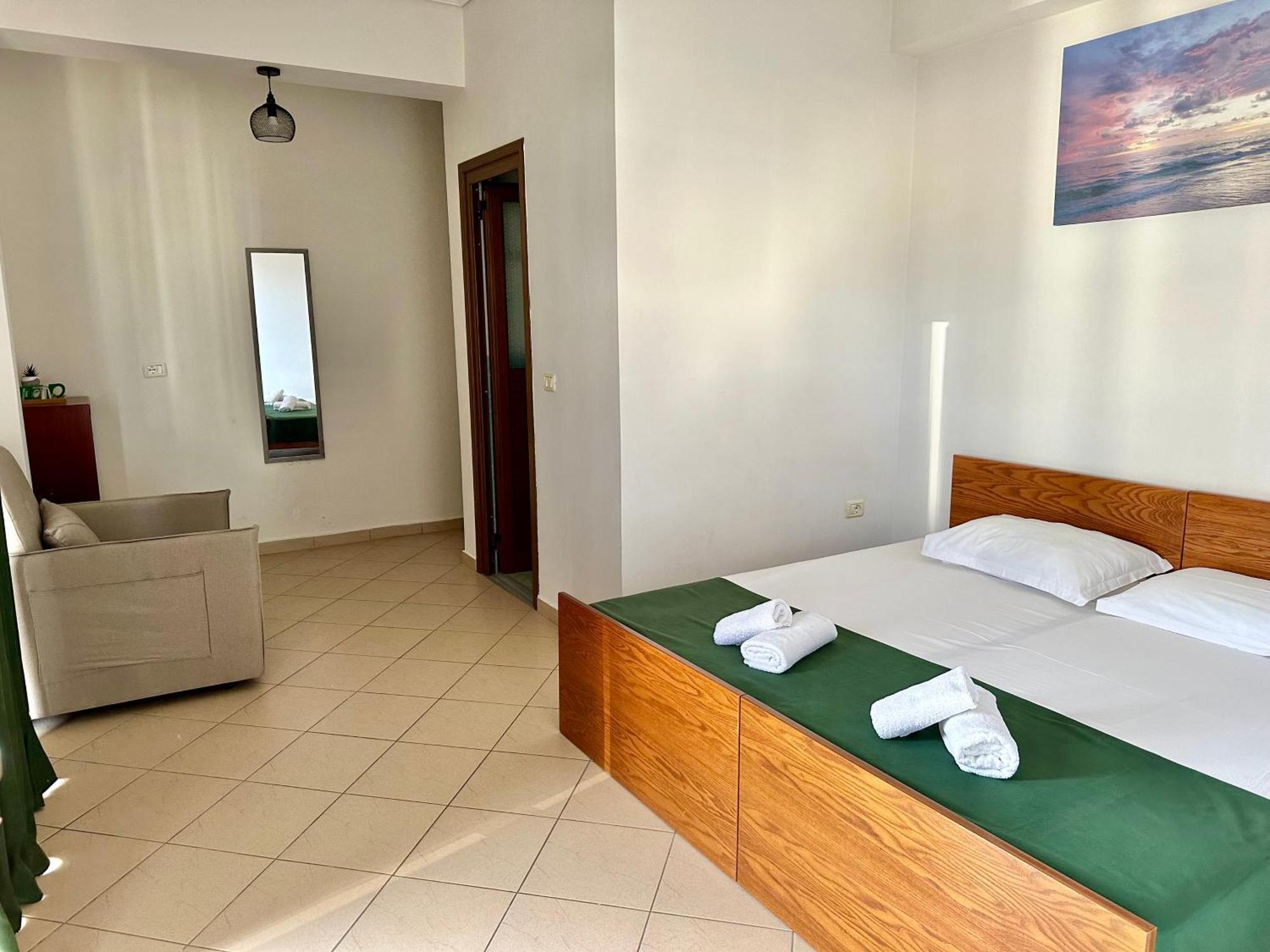 Bliss Hotel Ksamil Exterior photo