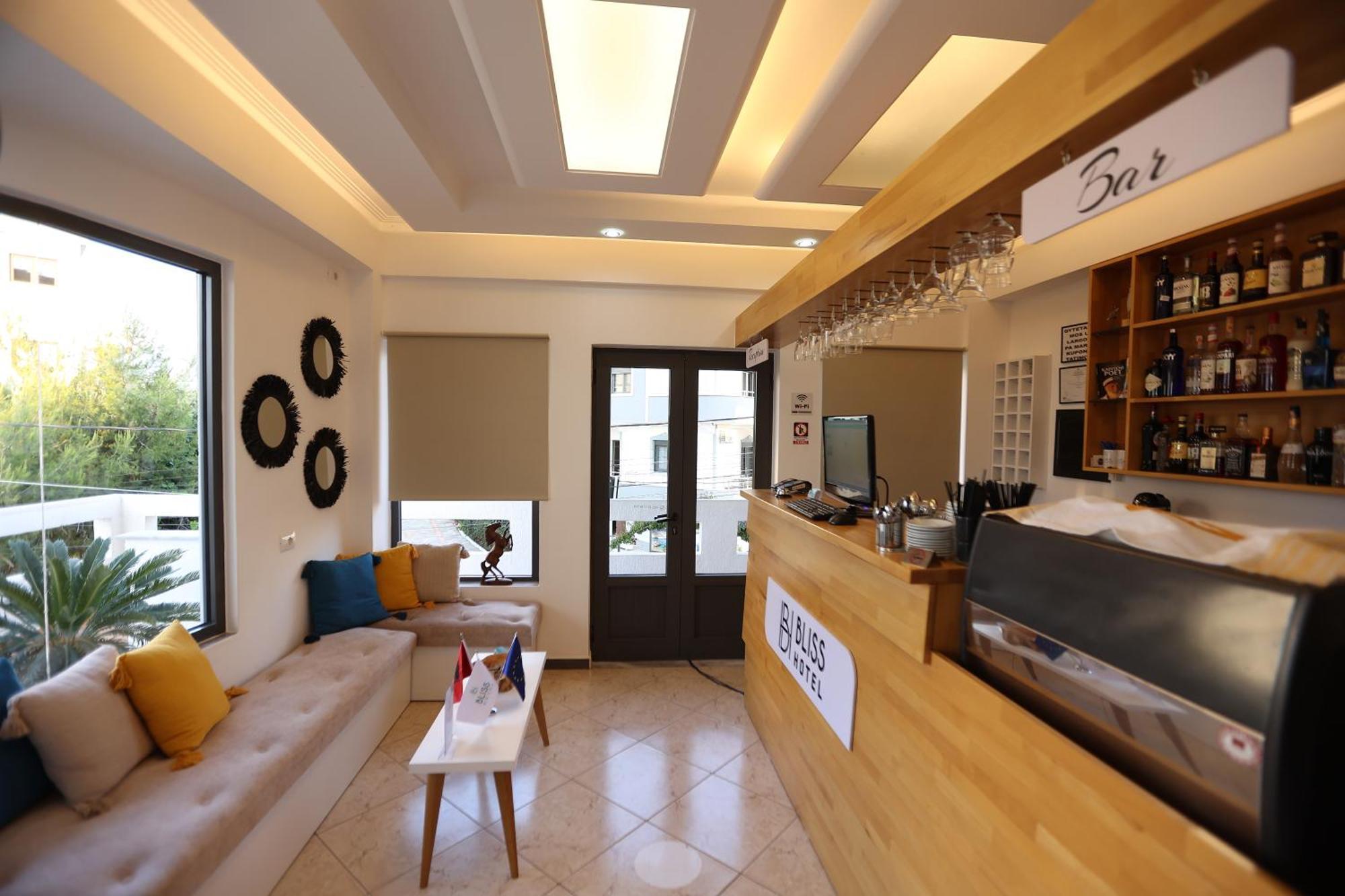 Bliss Hotel Ksamil Exterior photo